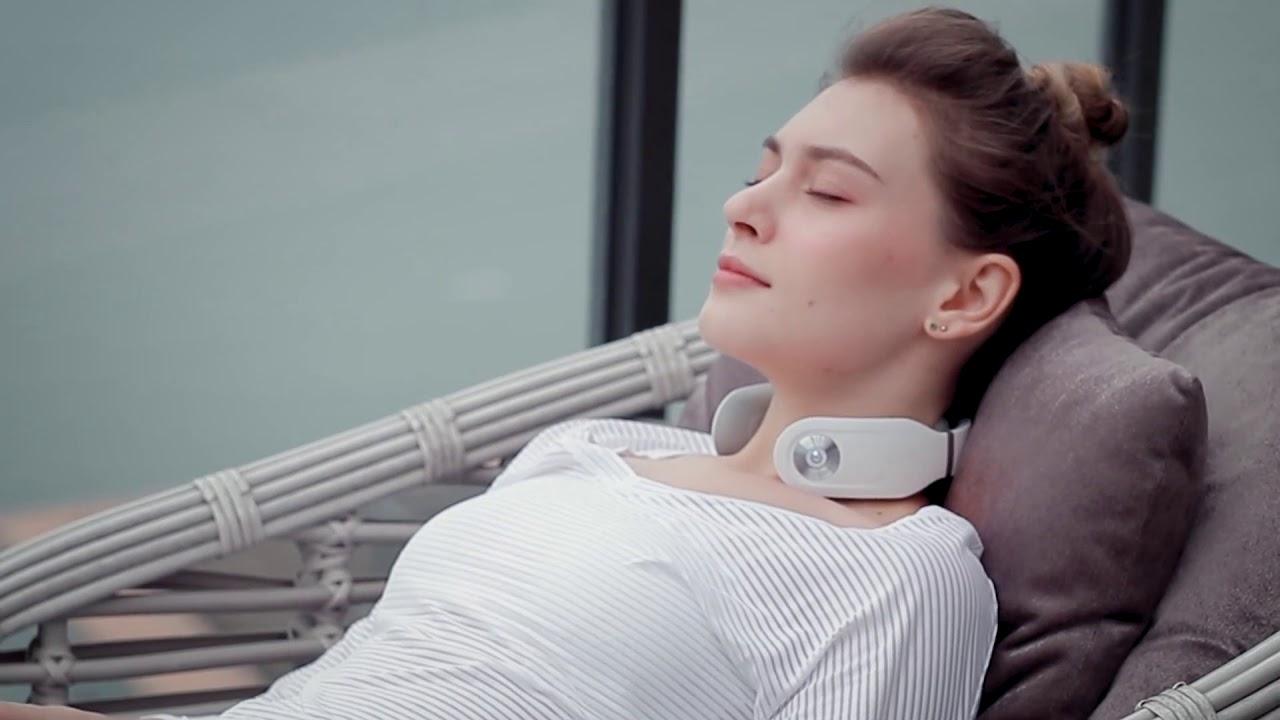 NECK MASSAGER